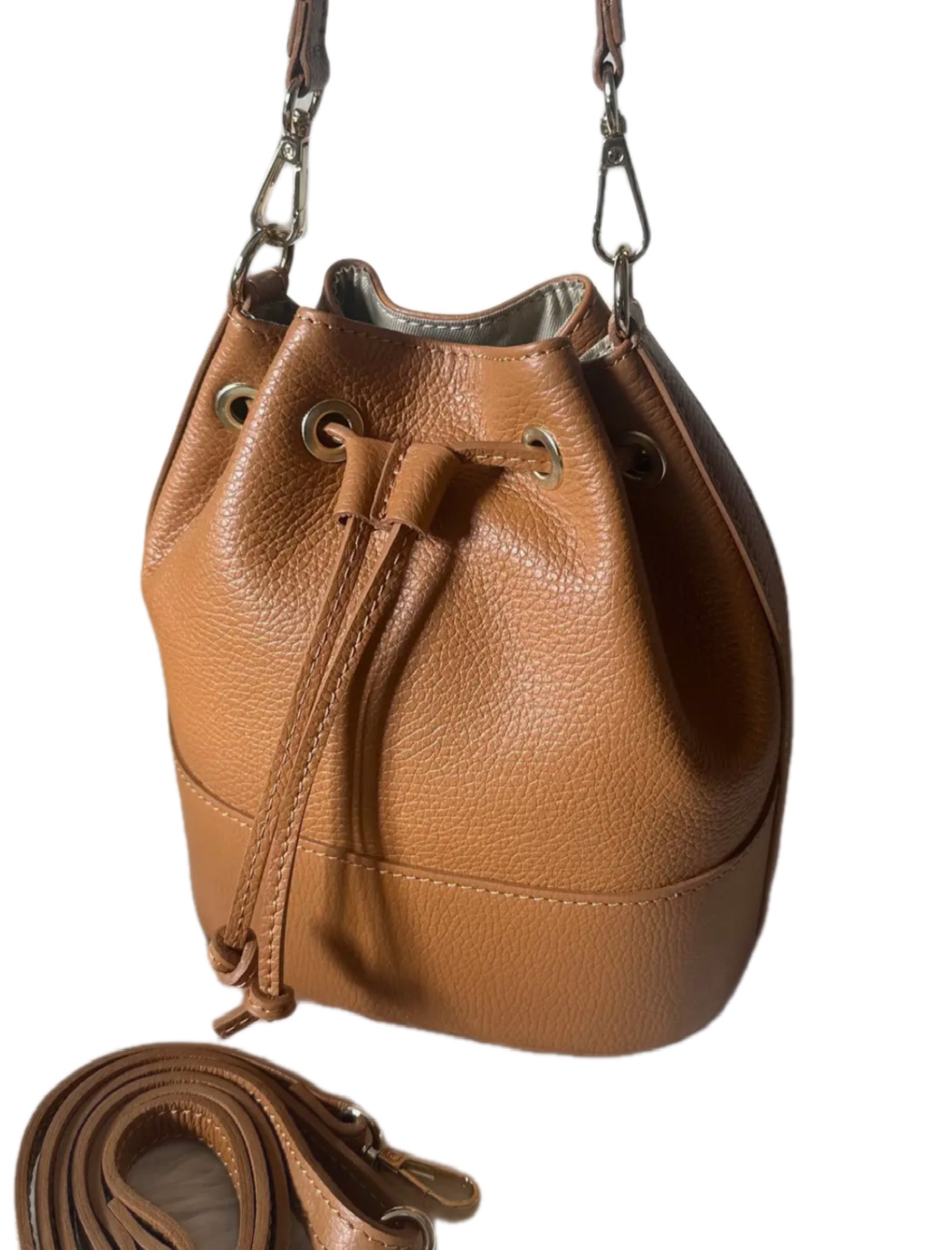 Geanta bucket Ivy din piele naturală