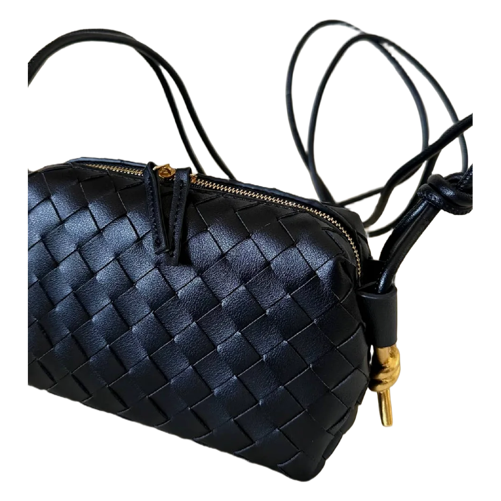 Geanta Margot crossbody, de tip camera bag, din piele naturală împletită